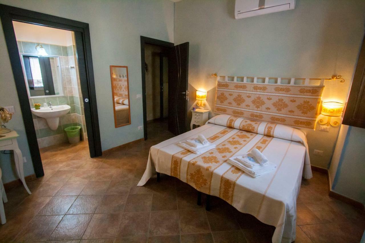 B&B Sa Lumenaria "Da Raimonda" Sorgono Extérieur photo