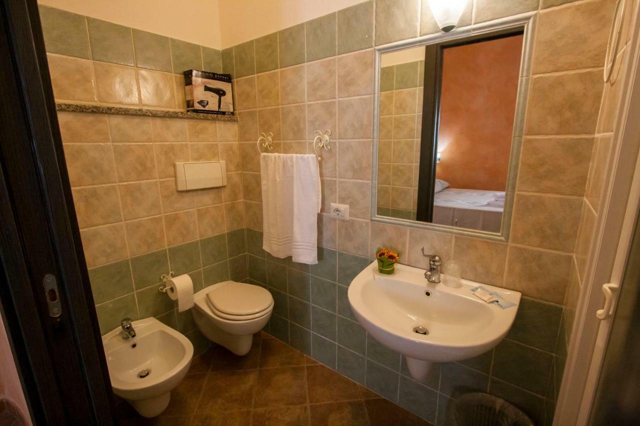 B&B Sa Lumenaria "Da Raimonda" Sorgono Extérieur photo